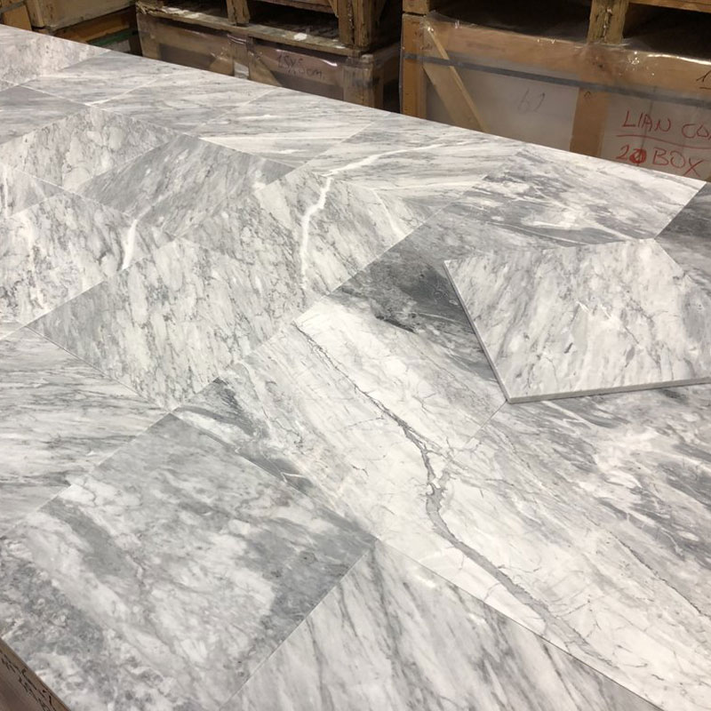 Bardiglio Carrara marble tiles