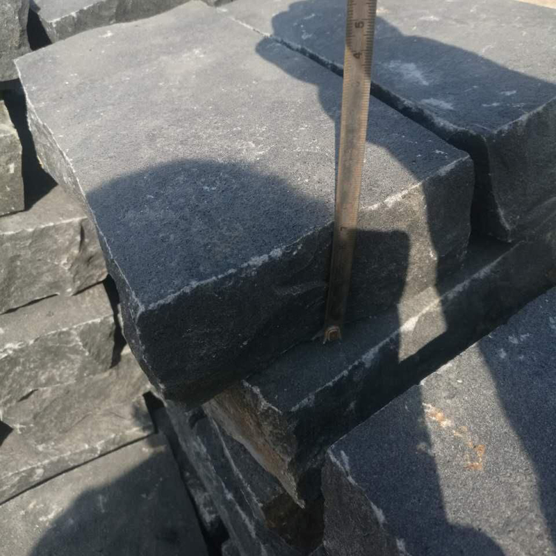 basalt stone cobbles for walkway