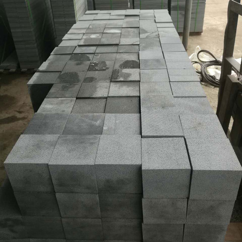 Hainan Grey Basalt cobbles 10cm