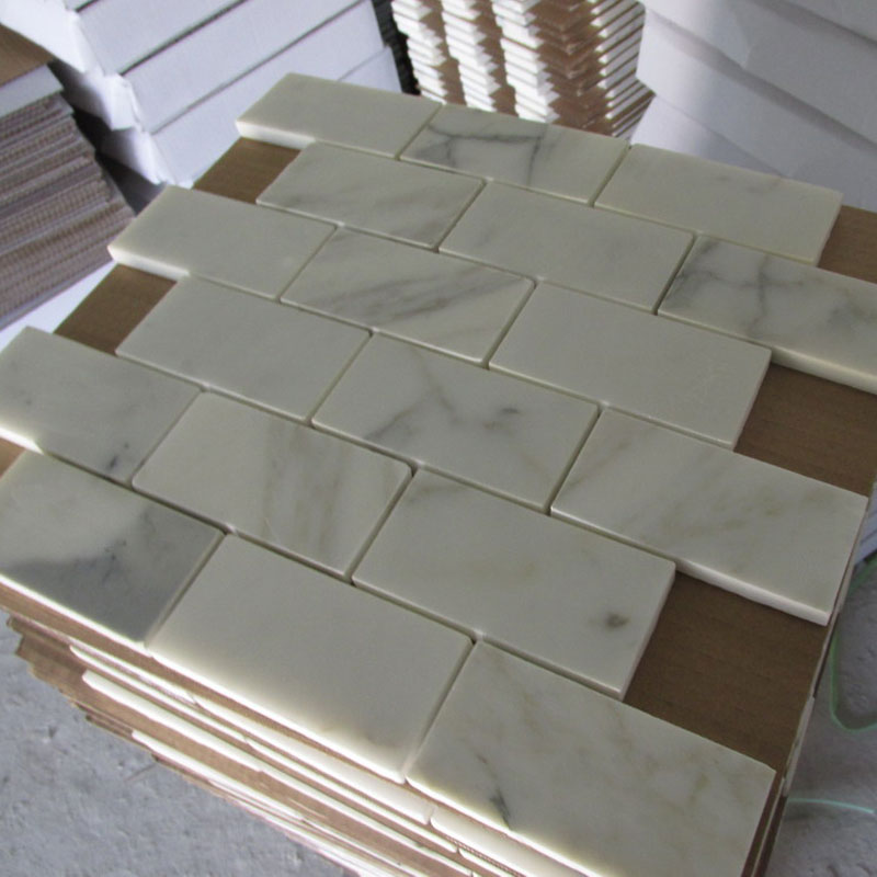 Premium Grade 2x4 White Carrara Marble Subway Mosaic tiles